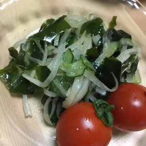 美味しくミネラル補給☆大根ときゅうりと海藻の酢の物